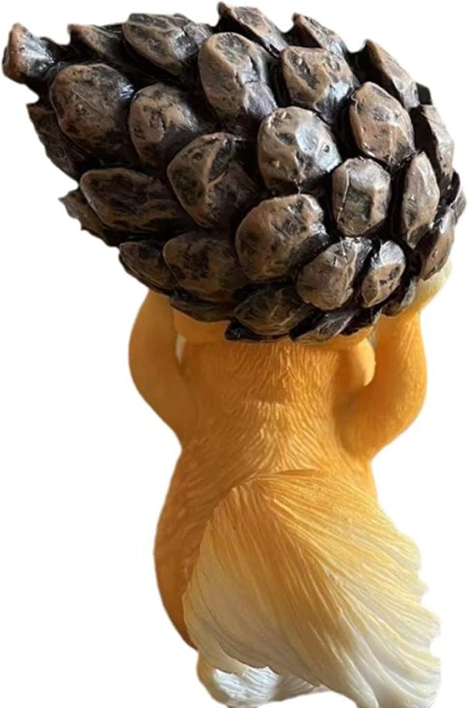Resin Squirrel Statue for Garden Decor, Squirrel Figurine Holding Pinecone Ornaments for Garden Yard Table Desktop Indoor Outdoor Decor