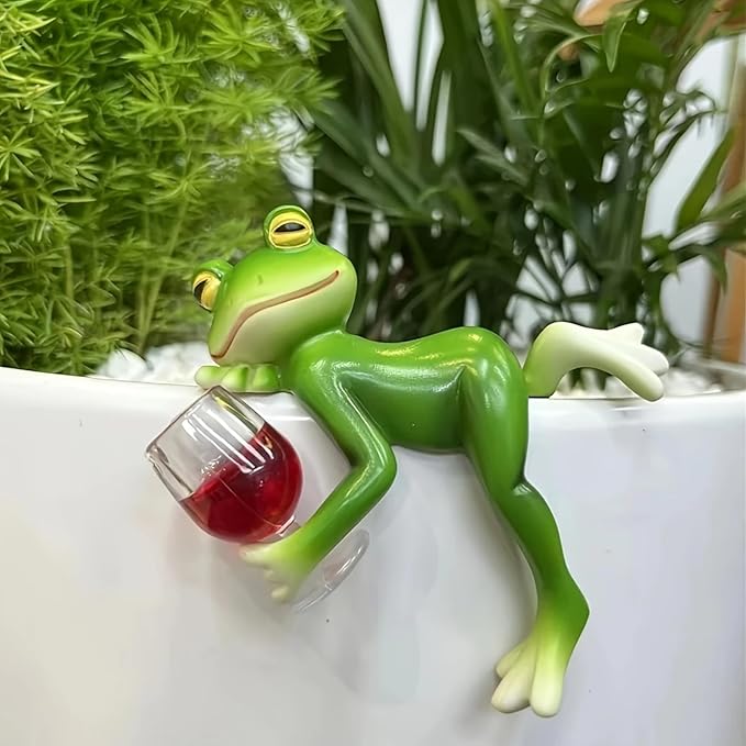 Upriver 3 PCS Tipsy Resin Frog Figurines, Miniature Frog Statue Plant Decorations for Pots,Funny Frog Planter Pot Hugger for Garden, Patio, Lawn, Balcony