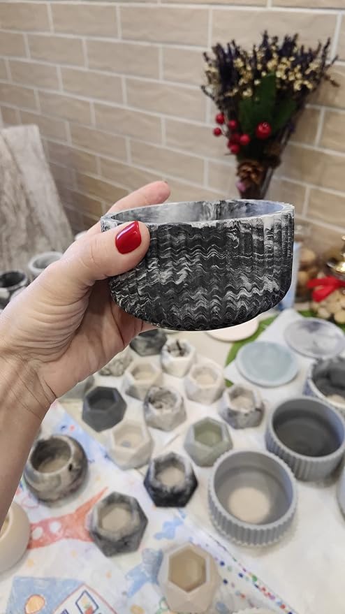 Storage Box With Lids, Silicone Candle Jar Molds Set, Creative Vessels Pot Molds, Concrete Round Stripe With Cover Bottle Making Moulds for Holder Storage (C)
