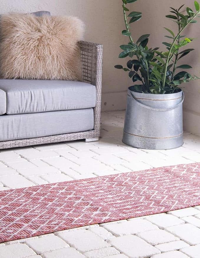 Unique Loom Outdoor Trellis Collection Area Rug - Tribal Trellis (2' 7" x 10' Runner Rust Red/Ivory)