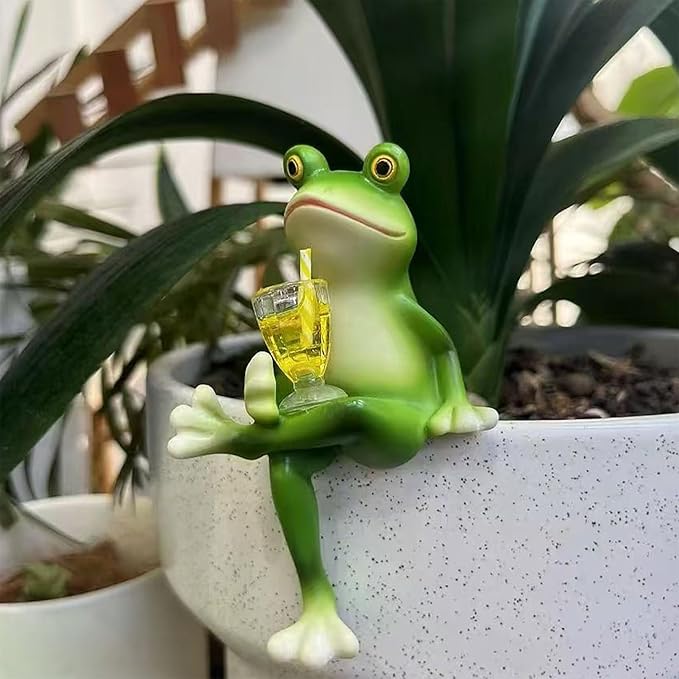 Miniature Frog Garden Statue Planter Decoration for Pots, Small Frog Figurines Decor Fairy Gardens Accessories for Yard Lawn Outside