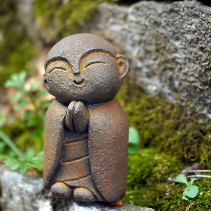 OwMell Japanese Jizo Monk Statue, Buddha Jizo Figurine Memorial Aquarium Statue Ornament - Tilt Smile Iron