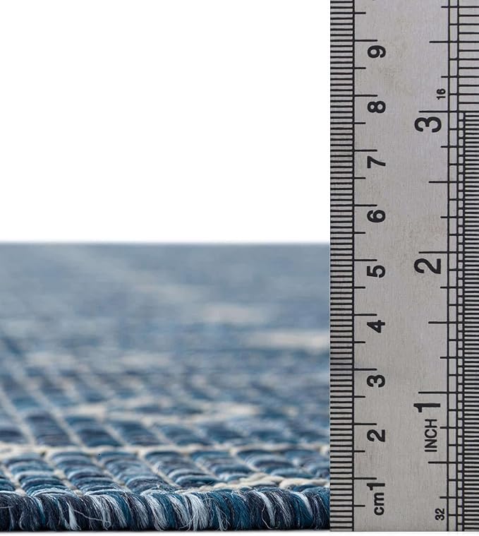 Unique Loom Outdoor Trellis Collection Area Rug - Tribal Trellis (7' 1" Octagon, Blue/ Ivory)