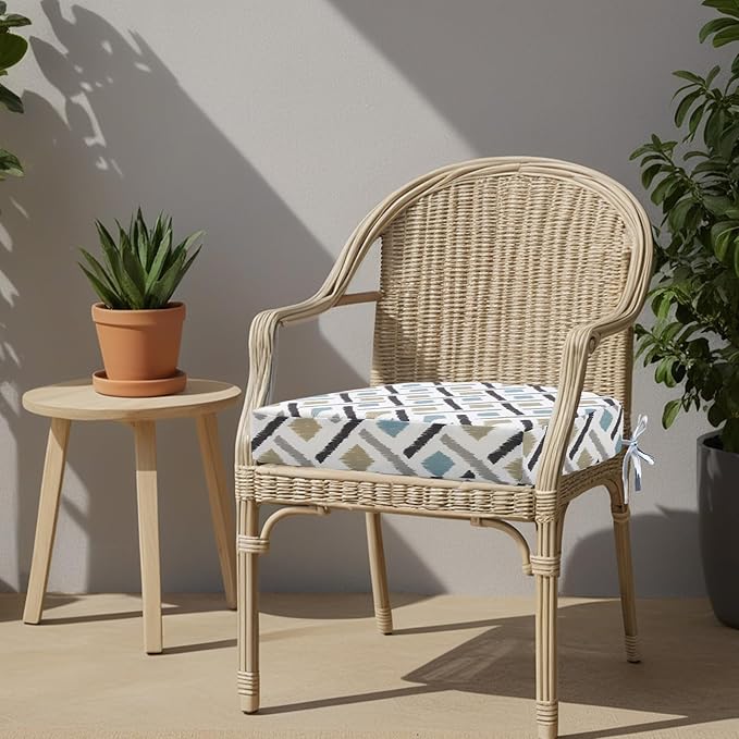 idee-home Outdoor Chair Cushions Set of 4, Thick 17" x 17" x 3" Outdoor Seat Cushions Patio Furniture Waterproof with Ties, Dining Pads