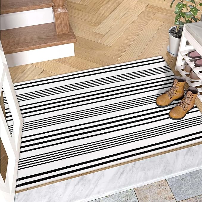OJIA Front Door Mats Outdoor 24"x35", Cotton Woven Outside Doormat Front Door Rug Washable Indoor Door Mat Black and White Outdoor Rugs Striped Rug for Porch Decor/Farmhouse/Entryway