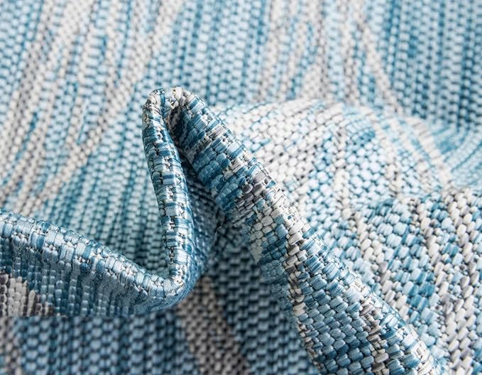 Unique Loom Outdoor Botanical Collection Area Rug - Leaf (5' 1" x 8' Rectangle, Light Aqua/ Ivory)