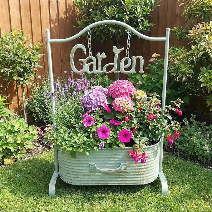 Vintage Metal Planter, Farmhouse Distressed Decorative Outdoor Garden Flower Pot,Farmhouse Plants Holder Succulents Tubs for Garden Patio Yard Outdoor Decor (Green)