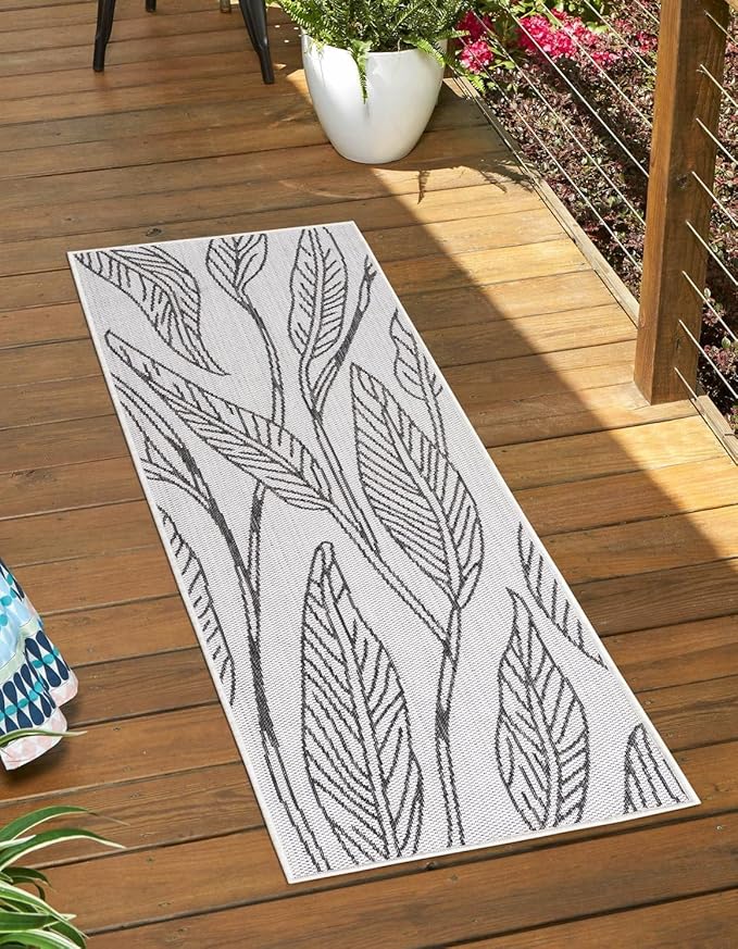 Unique Loom Outdoor Botanical Collection Area Rug - Leaf (2' x 6' 1" Runner, Charcoal Ivory)