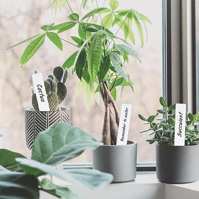 KINGLAKE GARDEN Plant Labels,200 Pcs Waterproof Plant Tags Garden Markers,Plastic Garden Labels for Outdoor Indoor Potted Plants with Permanent Marking Pen