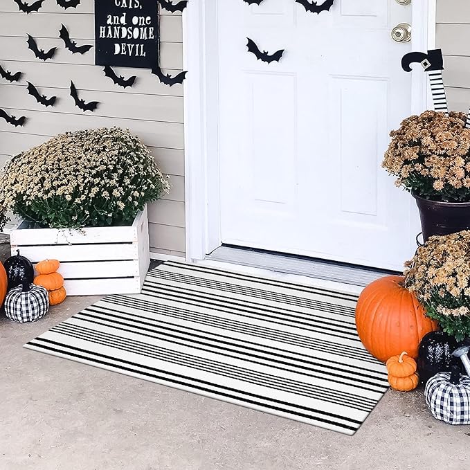 OJIA Front Door Mats Outdoor 24"x35", Cotton Woven Outside Doormat Front Door Rug Washable Indoor Door Mat Black and White Outdoor Rugs Striped Rug for Porch Decor/Farmhouse/Entryway