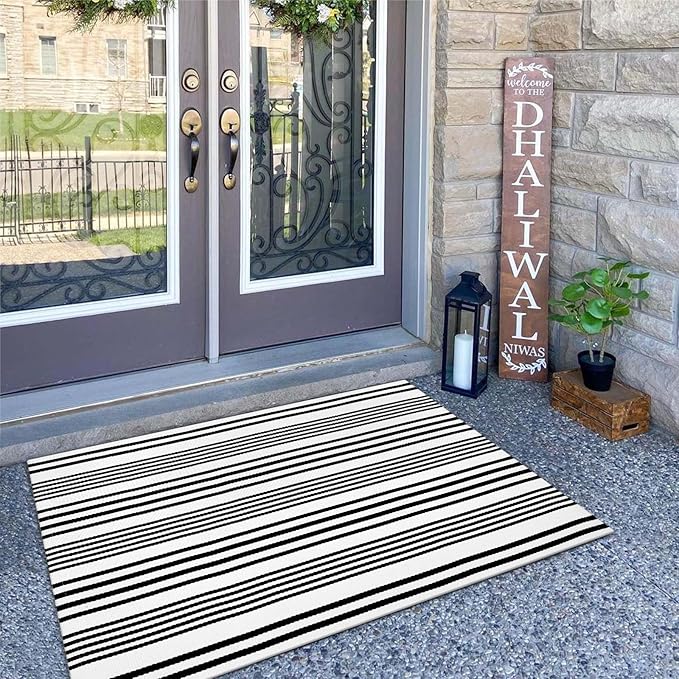 OJIA Front Door Rugs 27.5x43 Inches, Black and White Striped Outdoor Rugs Porch Rug Machine Washable Cotton Woven Entryway Rug Front Door Mats for Porch/Farmhouse/Kitchen/Home Outside Entrance Decor