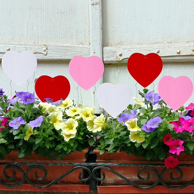 6 Pcs Valentine‘s Day Heart Decorative Planter Stakes Outdoor Decorative Flower Pots Signs with Happy Valentine‘s Day Yard Decorations Anniversary Wedding Supplies