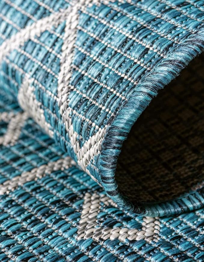 Unique Loom Outdoor Trellis Collection Area Rug - Tribal Trellis (6' 1" Round Teal/Ivory)