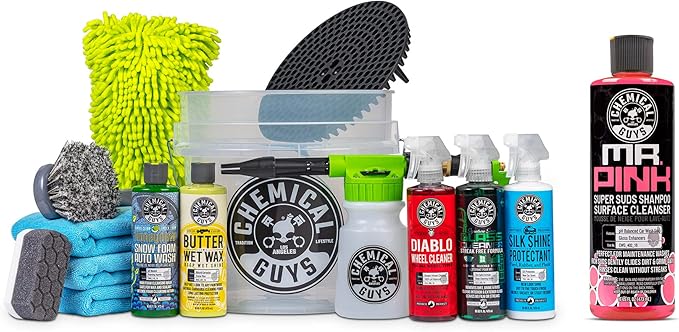 Chemical Guys CWS_402CW 14-Piece Arsenal Builder Car Wash Kit W/Foam Gun, Bucket and (5) 16 oz Car Care Cleaning Chemicals (Works w/Garden Hose) with Mr. Pink Foaming Car Wash Soap, 16 oz