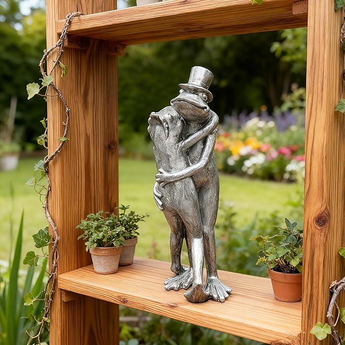 Frog Garden Decor Gifts for Women - Resin Decorative Sculpture Patina Dancing Home Statue with Bowler Hat Unique Animal Tabletop Shelf Decoration for Garden 4.2 * 2.9 * 8.5 inch
