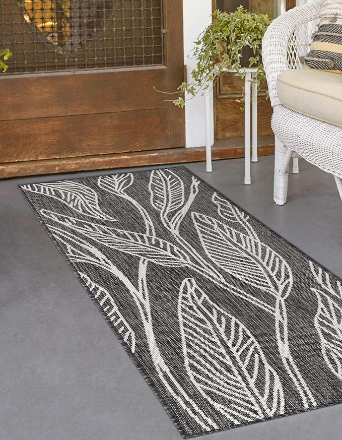 Unique Loom Outdoor Botanical Collection Area Rug - Leaf (2' x 6' 1" Runner, Ivory Charcoal)