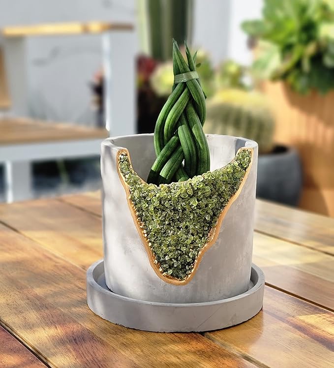 4 Inch Crystal Plant Pot with Saucer - Cement Geode Planter - Concrete Pots for Plants - Modern Succulent Pot Indoor - Unique Air Plant Holder - Candle Holder - Small Plant Home Decor (Green Peridot)