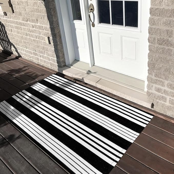 OJIA Black & White Outdoor Rug 3x5 Cotton Hand-Woven Striped Porch Rugs Machine Washable Entryway Rug Indoor Outdoor Area Rug Front Door Rug Floor Mat for Farmhouse/Living Room/Home Entrance