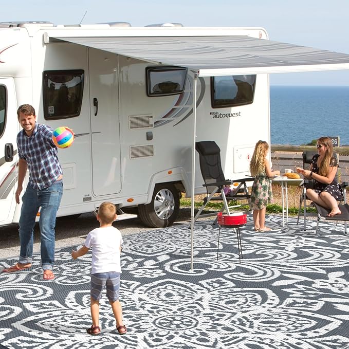 Findosom Waterproof Outdoor Rug 8' x 10' - Reversible Mandala Outdoor Plastic Straw Rug, Durable Foldable Patio Rug for RV, Deck, Balcony, Backyard, Picnic, Porch, Camping, Beach, Gray
