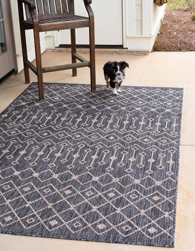 Unique Loom Outdoor Trellis Collection Area Rug - Tribal Trellis (9' x 12' Rectangle, Charcoal Gray/ Natural)