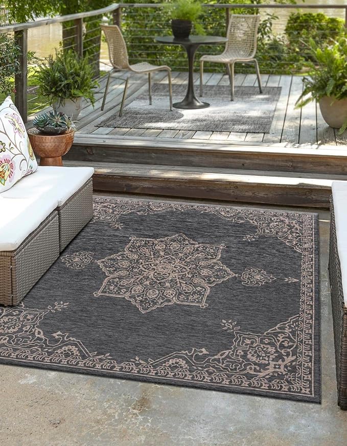 Unique Loom Outdoor Traditional Collection Area Rug - Antique (10' Square Charcoal Gray/Natural)