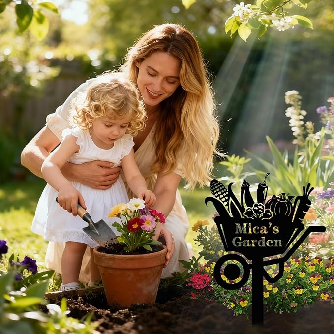 Personalized Metal Garden Sign, Custom Vegitable Decor with Stake, Metal Yard Art, Garden Name Sign,Outdoor Decor,Patio Decoration,Home Present,Gardeners & Planters Gift