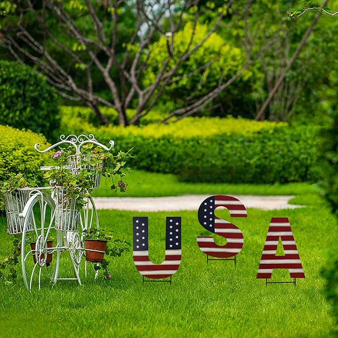 Metal USA Letter Yard Sign with Stake, Patriotic Barn Star Garden Stake Hanging Wall Decor, Outdoor Garden Lawn American Decor for 4th of July Independence Day Memorial Day