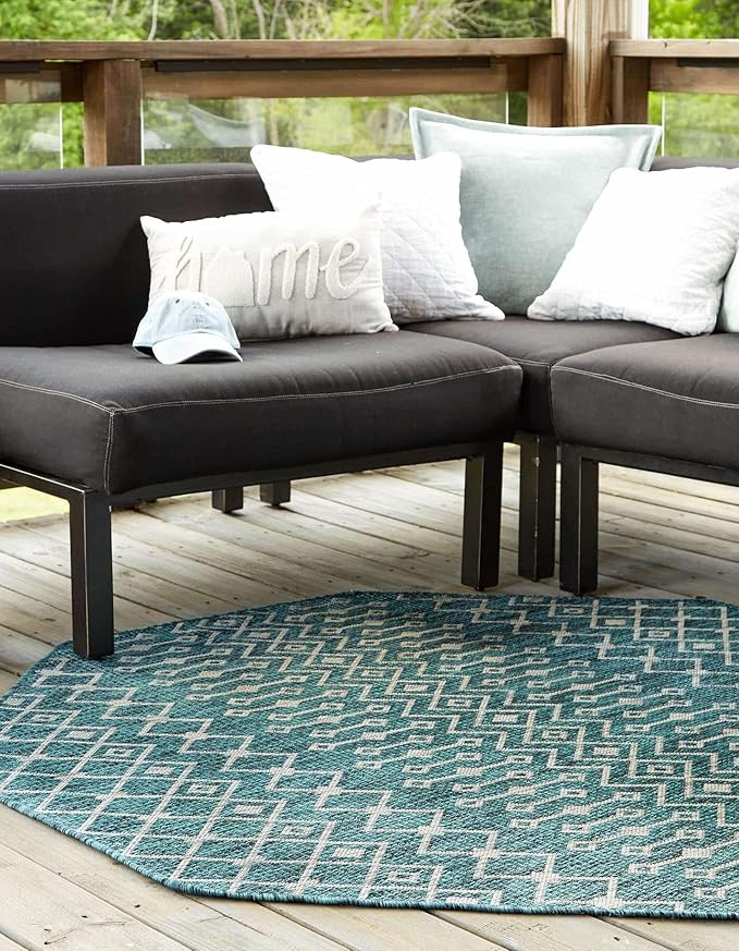 Unique Loom Outdoor Trellis Collection Area Rug - Tribal Trellis (7' 10" Octagon, Teal/ Ivory)