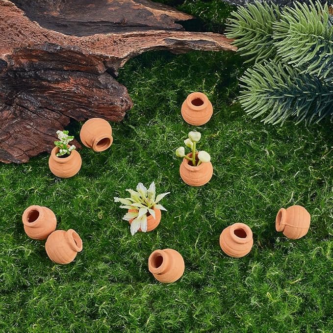 GORGECRAFT 1 Box 10Pcs Miniature Tiny Clay Pots Pottery Planter Mini Flower Terra Cotta Succulent Pots for Fairy Garden DIY Plants Office Desktop Windowsill Decoration Nursery Wedding Favors