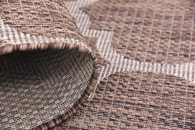 Unique Loom Outdoor Trellis Collection Area Rug (2' x 6' 1" Runner, Brown/ Ivory)