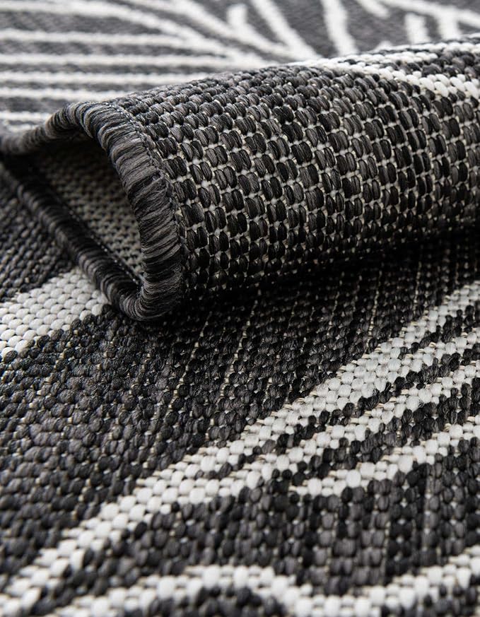Unique Loom Outdoor Botanical Collection Area Rug - Leaf (2' x 6' 1" Runner, Ivory Charcoal)