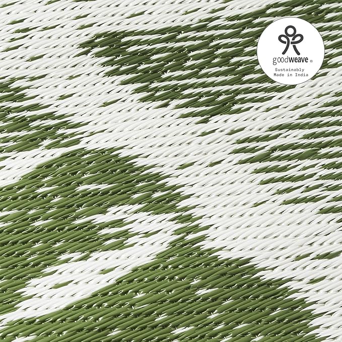 Fab Habitat Outdoor Rug - Waterproof, Fade Resistant, Crease-Free - Premium Recycled Plastic - Tropical Palm Leaf Botanical - Patio, Porch, Deck, Balcony - Panama - Green - 5 x 8 ft
