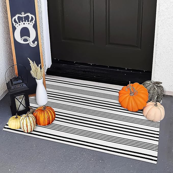 OJIA Front Door Mats Outdoor 24"x35", Cotton Woven Outside Doormat Front Door Rug Washable Indoor Door Mat Black and White Outdoor Rugs Striped Rug for Porch Decor/Farmhouse/Entryway