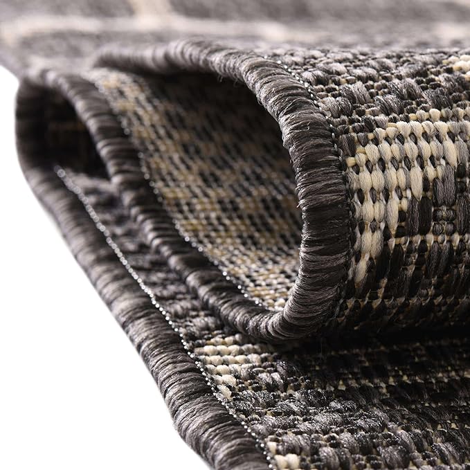 Unique Loom Outdoor Trellis Collection Area Rug - Trellis (Round 13' 0" x 13' 0", Black/ Ivory)