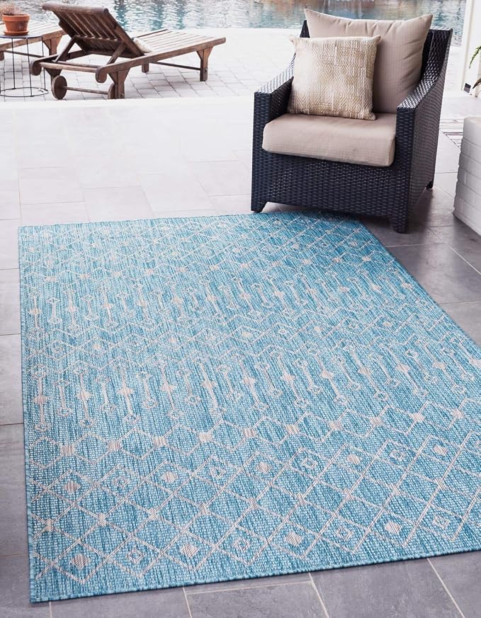 Unique Loom Outdoor Trellis Collection Area Rug - Tribal Trellis (4' 1" x 6' 1" Rectangle, Aqua/ Ivory)