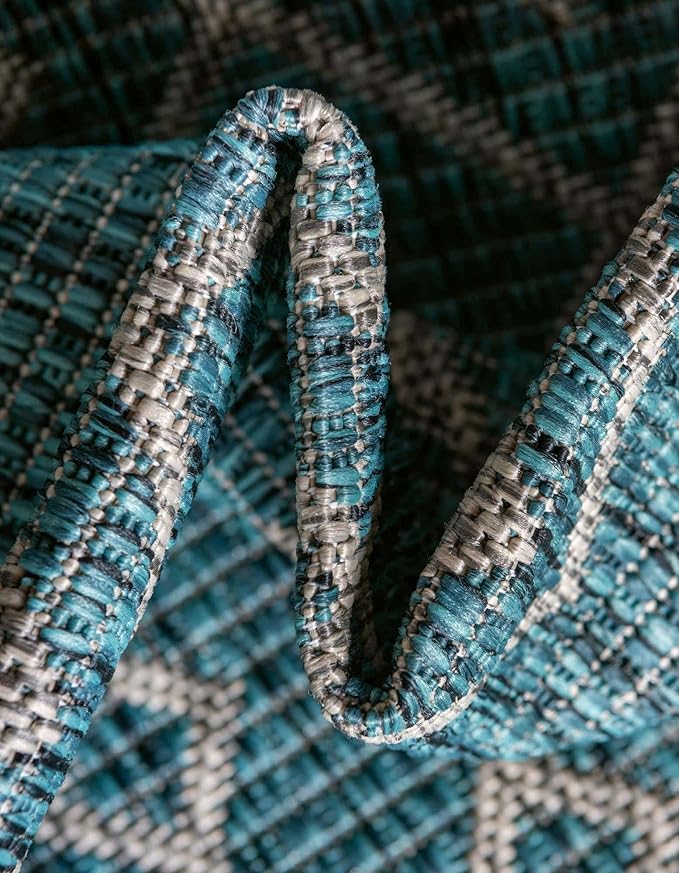 Unique Loom Outdoor Trellis Collection Area Rug - Tribal Trellis (5' 3" x 8' Oval, Teal/ Ivory)