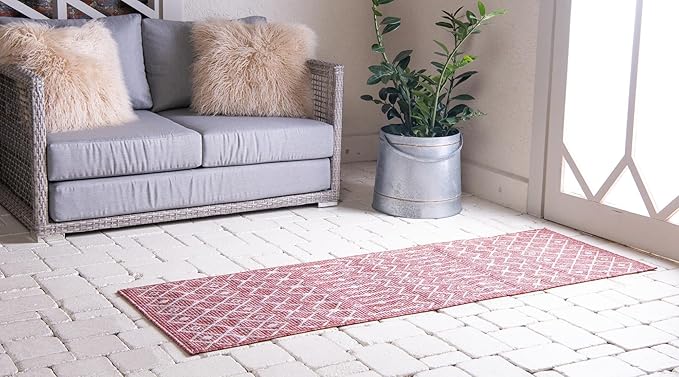 Unique Loom Outdoor Trellis Collection Area Rug - Tribal Trellis (2' x 8' Runner, Rust Red/ Ivory)