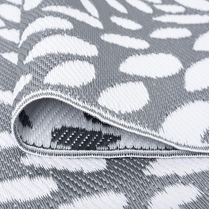 Tayse Nuala Gray Reversible Plastic Straw Indoor Outdoor Rug 6x9 for Patios Garden Picnic Camping Mats Waterproof and Washable