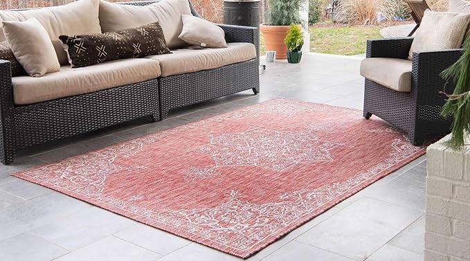 Unique Loom Outdoor Traditional Collection Area Rug - Antique (6' 1" x 9' Rectangle, Rust Red/ Gray)