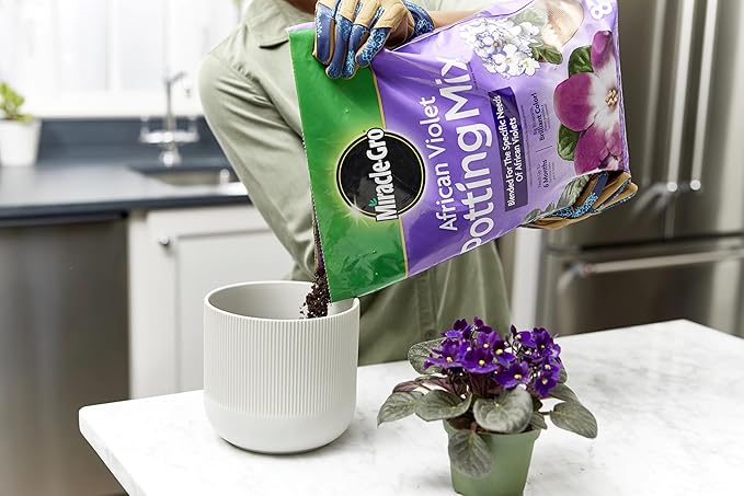 Miracle-Gro African Violet Potting Mix, Added Fertilizer Feeds Up to 6 Months, Soil for Container Gardening, 8 qt. (3-Pack)