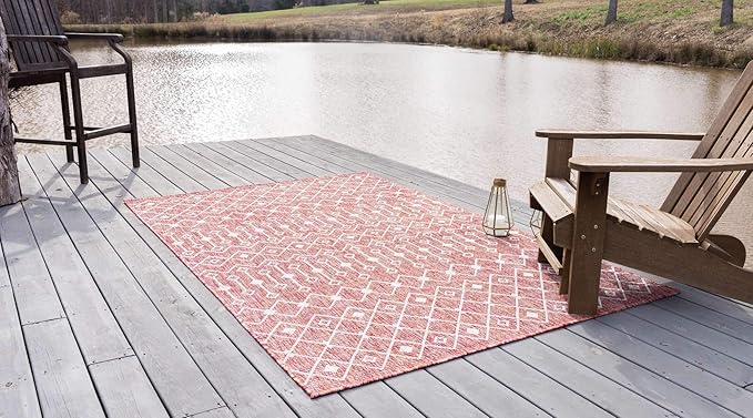 Unique Loom Outdoor Trellis Collection Area Rug - Tribal Trellis (5' 3" x 8' Rectangle, Rust Red/ Ivory)