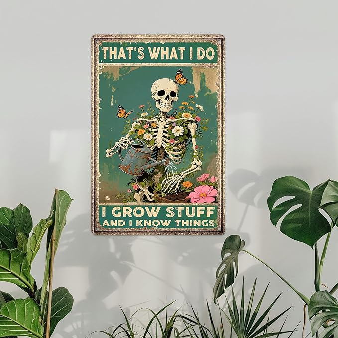 Retro Skull Garden Metal Signs Vintage Skull Poster Gardening Sign - That's What I Do I Grow Stuff and I Know Things Sign, Wildflower & Butterfly Wall Decor for Home Kitchen Farm Garden Gift 8x12inch