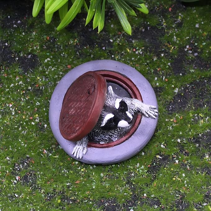 Miniature Raccoon Garden Statue, Manhole Cover Design, Outdoor Fairy Garden Decor, Cute Plant Pot Decorations,Tiny Raccoon Fairy Garden Accessories Garden Ornament