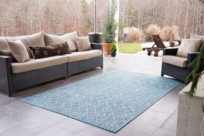 Unique Loom Outdoor Trellis Collection Area Rug - Tribal Trellis (4' 1" x 6' 1" Rectangle, Aqua/ Ivory)
