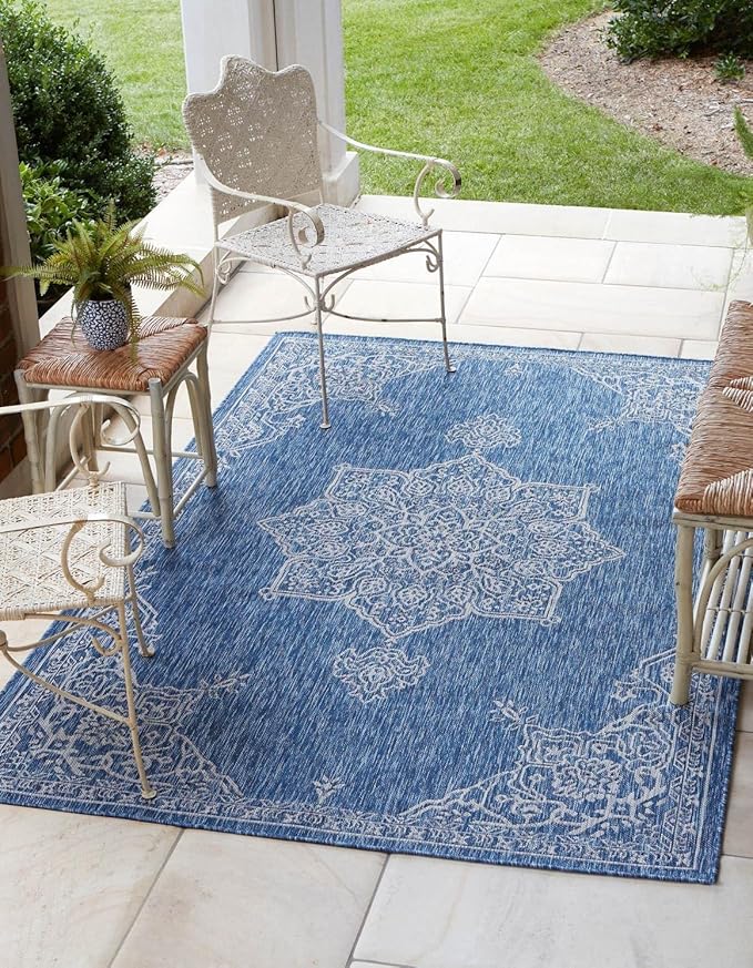 Unique Loom Outdoor Traditional Collection Area Rug - Antique (7' 10" x 10' Rectangle Blue/Ivory)