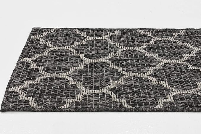 Unique Loom Outdoor Trellis Collection Area Rug (2' x 3' 1" Runner, Black/ Ivory)