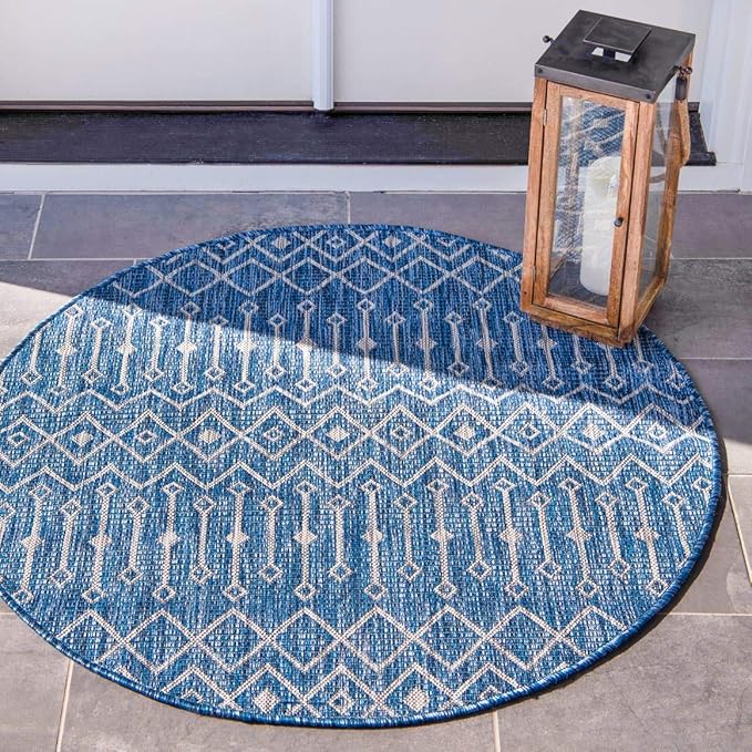 Unique Loom Outdoor Trellis Collection Area Rug - Tribal Trellis (6' 1" Round, Blue/ Ivory)
