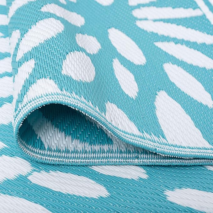Nuala Aqua Reversible Plastic Straw Outdoor Patio Rug 8x10 for Patios Garden Picnic Camping Mats Waterproof and Washable