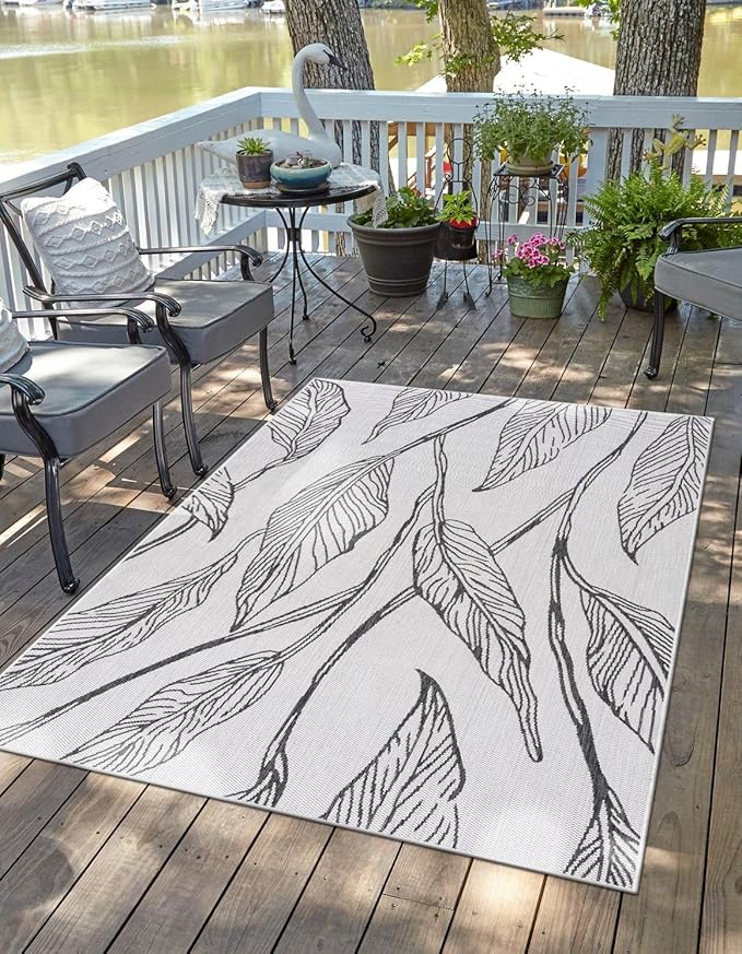 Unique Loom Outdoor Botanical Collection Area Rug - Leaf (7' 10" x 11' Rectangle, Charcoal Ivory)