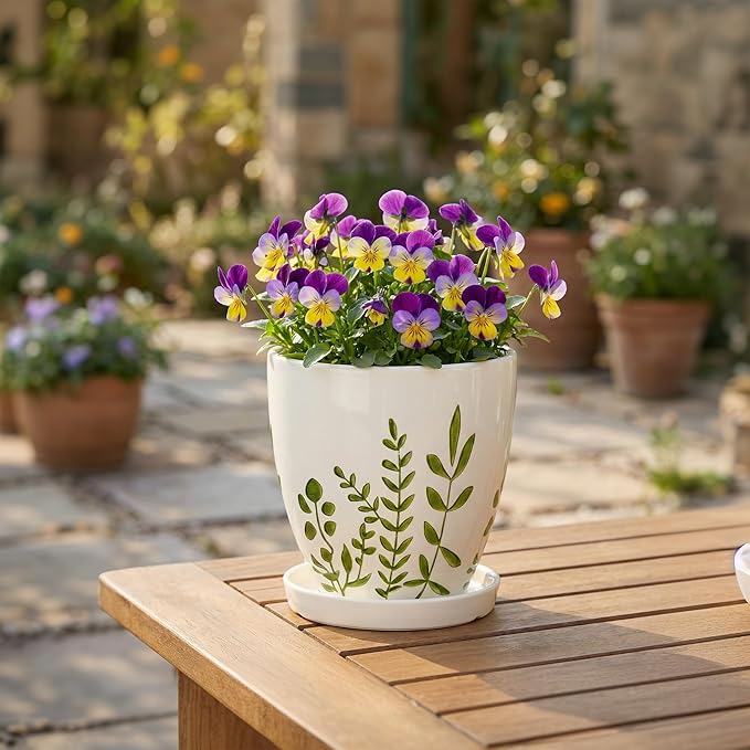 Ceramic Pots for Plants - 6 Inch Plant Pot for Indoor Outdoor Plants, Ceramic Planter with Drainage Hole and Saucer, Decorative Round Planter, Gifts for Plant Lovers, Home Room Decor, White